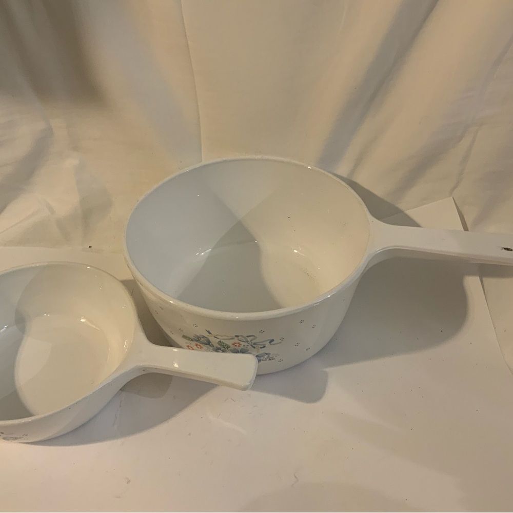 Set of 2 Corning Ware Country Cornflower S-15-B Saucepan no Lid, 1.5 L & 0.5L
